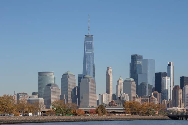 One World Trade Center and the Lower Manhattan skyline in autumn